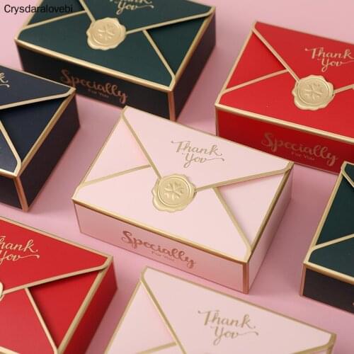 100pcs New Simple Creative Bronzing Gift Box Packaging Envelope Shape Wedding Candy Bags Birthday Party Cosmetic Packaging Box