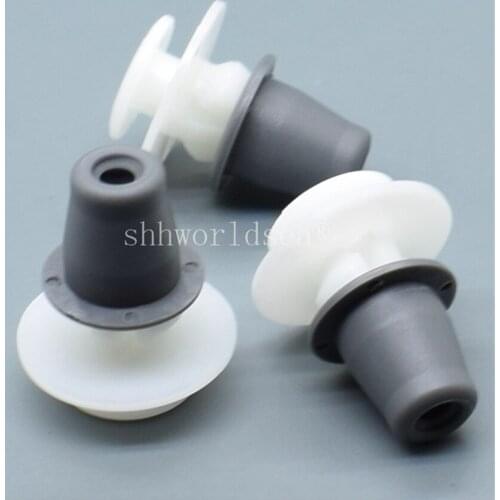 Free Shipping 100pcs Side Moulding Grommet For Volkswagen for Audi Auto plastic fastener car clips plastic fastner Retainer Clip