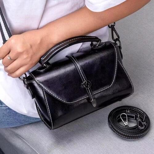 New Luxury womens shoulder bag solid color soft Genuine leather handbag fashion fold bag