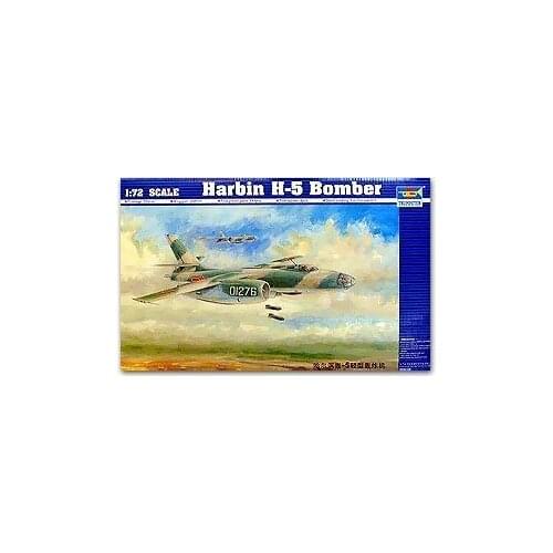 1:72 China Harbin H-5 Light Bomber Military Assembly Aircraft Model Toy