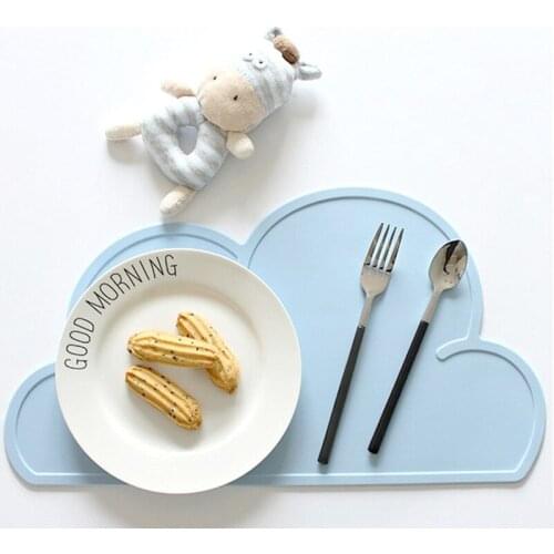 1Pcs Cloud Shape Placemat Kids Plate Mat Food Grade Silicone Table Pad Waterproof heat insulation Kitchen gadget Easy Cleaning