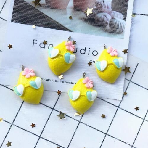 29*24mm 10pcs new Flat back resin lemon necklace charms keychain pendant necklace pendant for DIY decoration