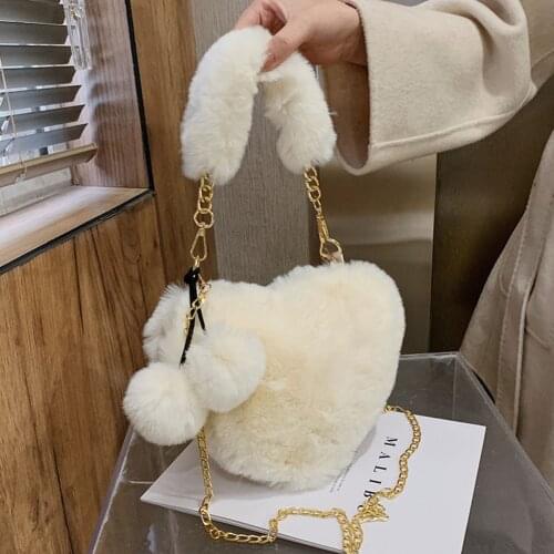 Autumn Winter Chain Messenger Bag Casual Women Plush Love Shaped Handbag Mini Street Travel Money Purse