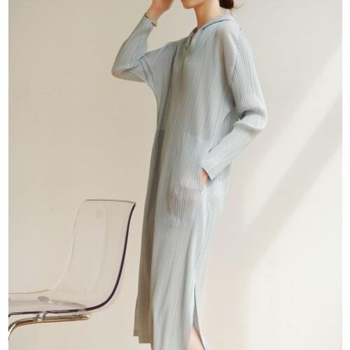 2021 autumn new womens V-neck dress Miyak fold Fashion plus size casual loose hip-hop hooded long sleeve dress