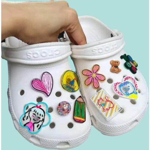 Cute Creative Bear Croc Decoration Bundle Lovely Graffiti Style Charms for Crocs DIY Fashion Trend Clogs Shoes Buckle Hot Sale