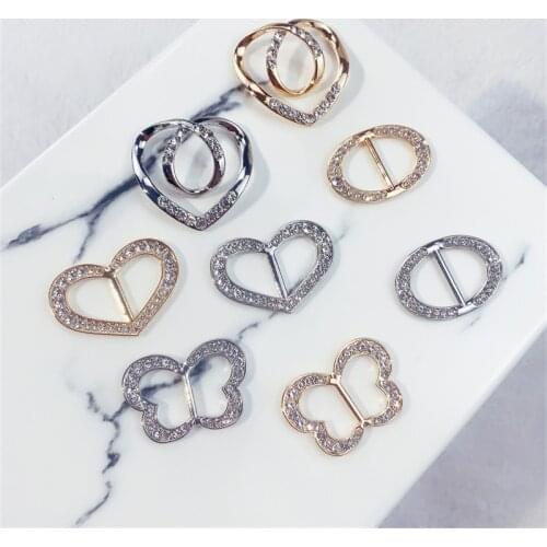 2021 Silk Scarf Buckle Loop Ring Gold And Silver T-Shirt Corner Buckle Ladies Children Universal Decorative Accessories