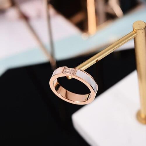 YUN RUO New Arrival Fashion Natural Shell Zircon Ring Rose Gold Color Woman Gift Titanium Steel Jewelry Top Quality Never Fade