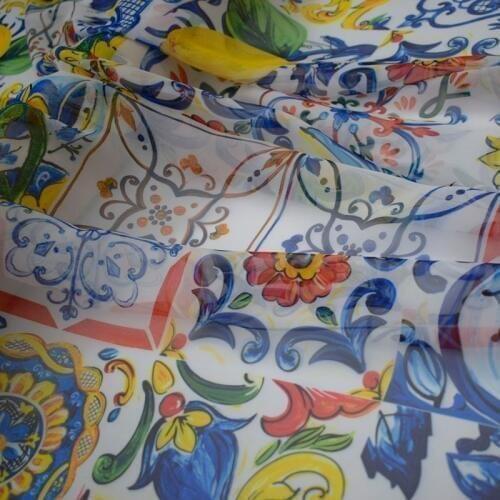 2019 Blue and white porcelain digital painting chiffon fabric for dress telas por metro tissu tissus bazin riche getzner sewing