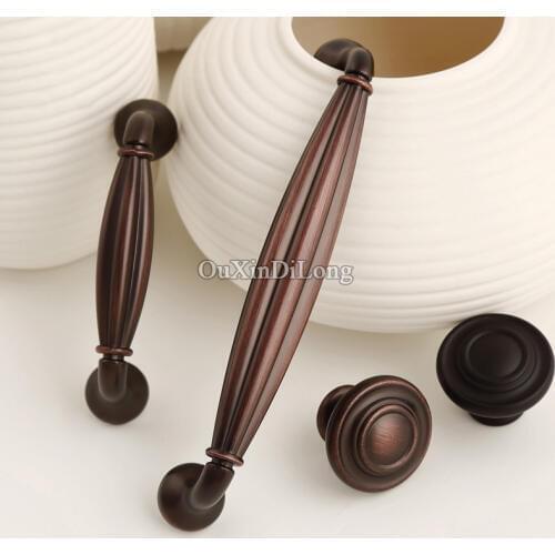 Hot 10PCS European Antique Kitchen Door Furniture Handles Vintage Cupboard Drawer Wardrobe Wine Cabinet Pulls Handles and Knobs