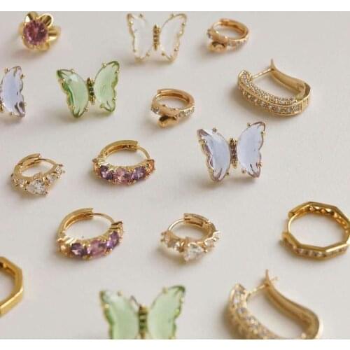 New Fashion Crystal Insect Butterfly Stud Earrings for Women Transparent Circle Animal Butterfly Earrings Wedding Jewelry