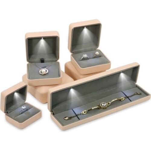LED Light Wedding Ring Earring Box With Display Storage Luxury Pendant Jewelry Box for Birthday Gift
