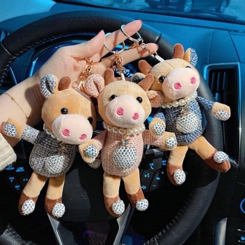 Trendy Cartoons Zirconia Cattle Keychain Lively 4color Optional Keyring Women Bag Ornaments Toys Emo Decoration Trinket Gifts