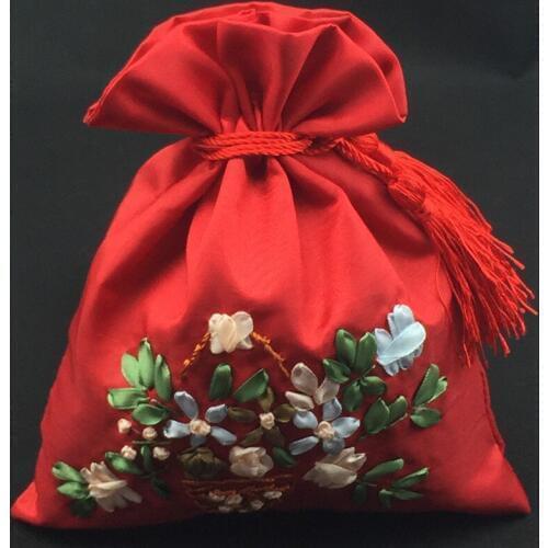 Hand Ribbon Embroidery Large Jewelry Gift Bag Tassel Drawstring Satin Fabric Packaging Pouch Lavender Spice Sachet Storage 3pcs