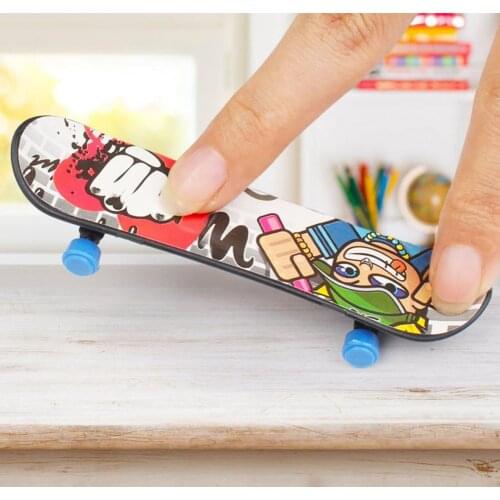 5Pcs Fingerboard Smooth Sturdy Plastic Finger Skate Scooter for Gift