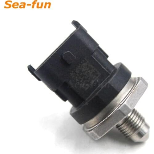 Fuel Pressure Sensor For VOLVO S60 S80 V40 V60 V70 0261545039 0261545038