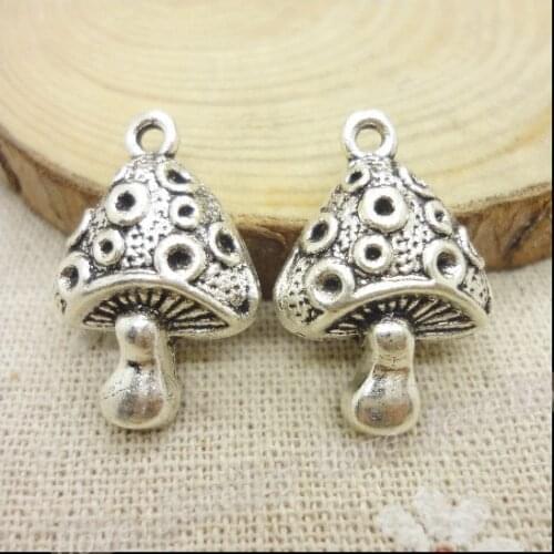 32 pcs Vintage Charms Mushrooms Pendant Antique silver Fit Bracelets Necklace DIY Metal Jewelry Making
