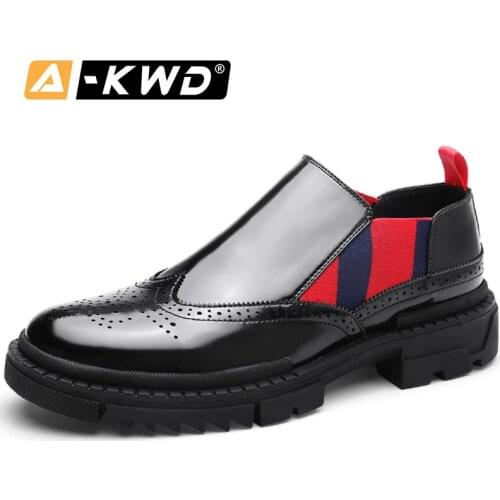 Mirror Upper Oxford Shoes for Men Sapatos Homem New Slip-ons Mens Casual Shoes Hot Sale Fashion 2019 Breathable Luxury Men Shoes