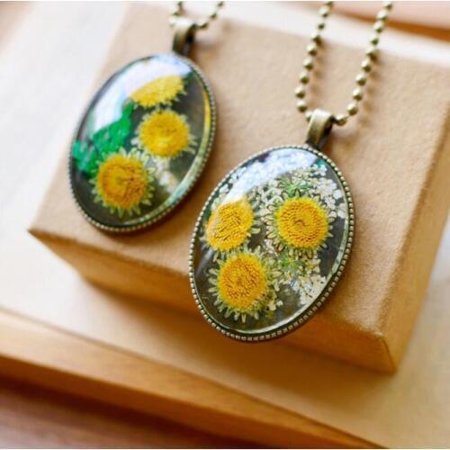 1PC Natural Real Sunflower Dried Flowers Necklace Pendant Dry Glass Necklace Women Wedding Party Creative Jewelry