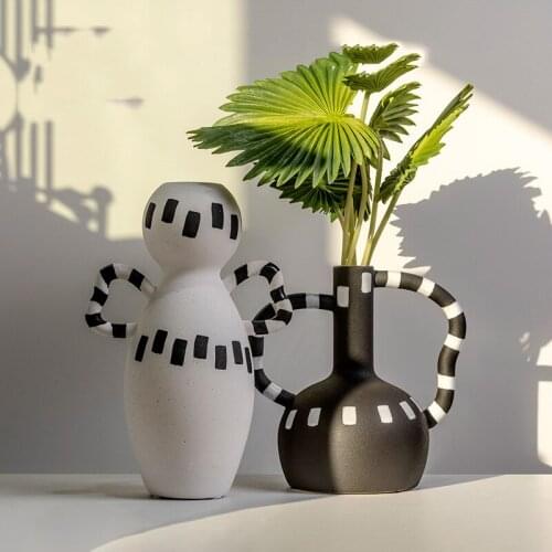 Bauhaus Style Striped Ceramic Vase Decoration Flower Arrangement Home Soft Decoration Living Room Hotel Sales Office Desktop