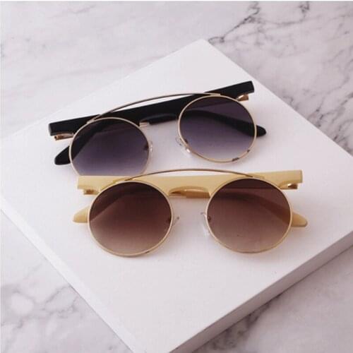 Woman Famous Brand Sunglasses 2021 Trend Fashion Women Fashionable Glasses Male Uv400 Brown Lunnette Man Round Glasses Black