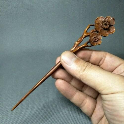 Chinese old boxwood hairpin hand-carved flowers