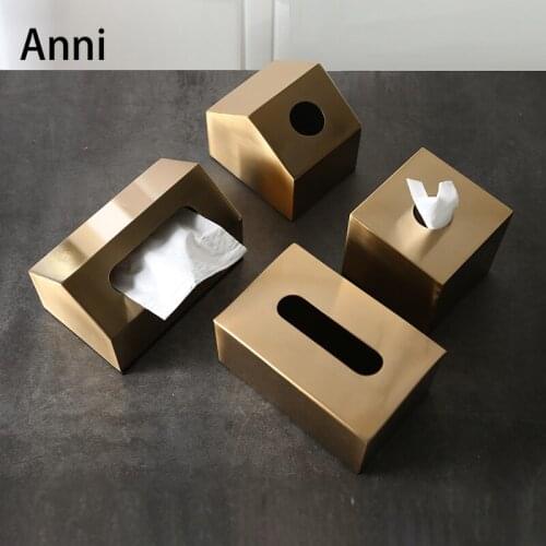 Brass Metal Car Tissue Holder European Simple Napkin Holder Bedroom Desktop Decorative Paper Towel Box Living Room Decoration