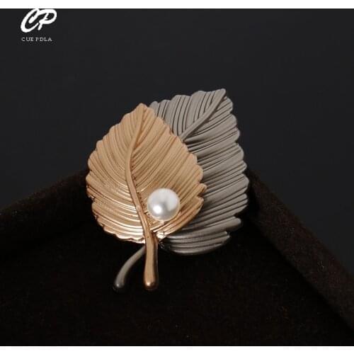 Retro Beauty Gold Leaf Brooches For Women Wedding Party Office Brooch Pins Gifts