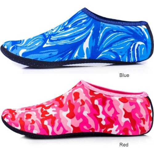 1 Pair Unisex Diving Socks Beach Water Sports Shoes Aqua Snorkeling Socks Swimming Pool Anti Slip Camouflage Yoga Shoe Socks