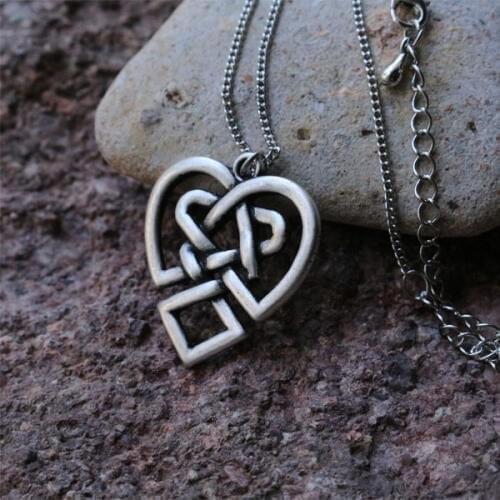 1pcs Irish Retro heart knot necklace anniversary jewelry gifts necklace one of the most popular heart pendant collana jewelry