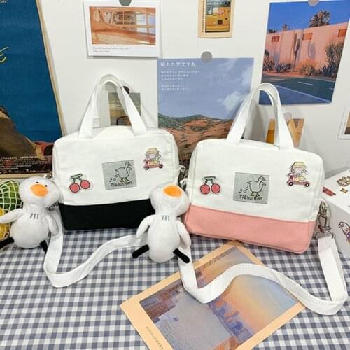 Female Canvas Shoulder Bag Cartoon Pendant Luxury Designer Handbag Womens Small Cute Shoulder Bag 2021 Acrossbody M072