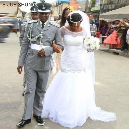 E JUE SHUNG White Beaded Mermaid Wedding Dresses 2020 Half Sleeves Wedding Gowns Bride Dresses