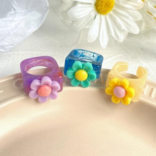 New Korea Cute Colorful Acrylic Resin Flower Rings Transparent for Women Girls Bohemia Vacation Party Jewelry Gifts Acrylic Ring