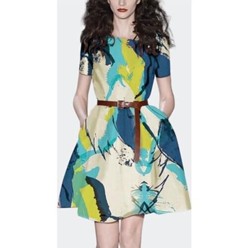 The 2021s new summer western style print dress features a long waist to show off its slimming qualities