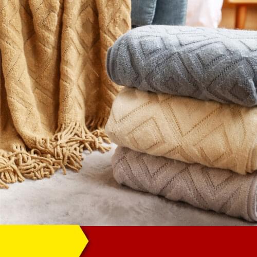 Luxury Knitted Plush Throw Blanket Plaid Tassels Siesta Shawl Blankets Bed End Blankets Soft Cozy Jacquard Blanket for Bed