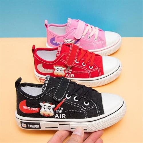 2021Primary and middle school students spring cartoon breathable single solid soft bottom shoes new boys and girls canvas shoes