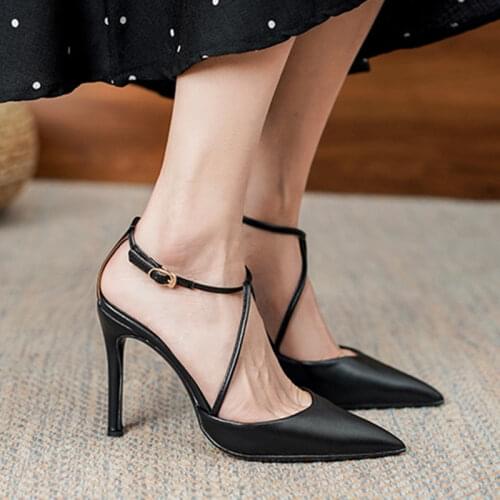 Wzv Women's Shoes With A Strap