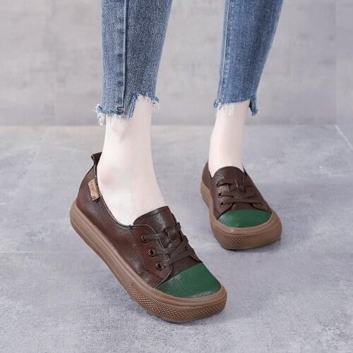 2021 Autumn New Ethnic Style Retro Leather Round Head Handmade Lace Flat Soft Sole Shoes Ladies Leather Shoes
