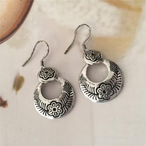 Antique Rhodium Color Plating Bohemia Flower Engraved Small Drop Earrings For Women Girl Casual Wearing