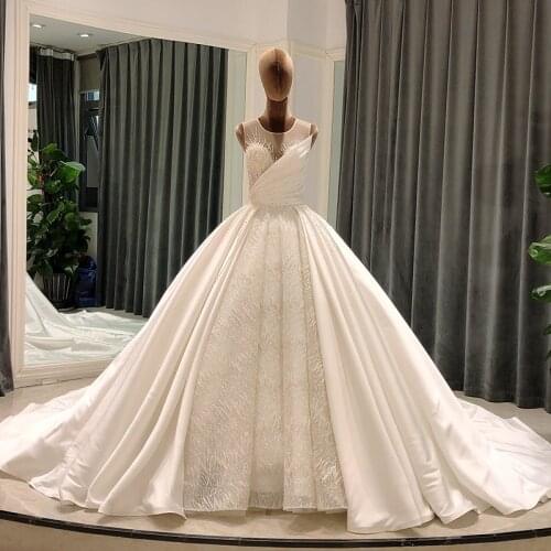 SL-8216 princess ball gown wedding dress 2021 pleat bridal dresses lace appliques heavy beads pearls wedding gowns for women