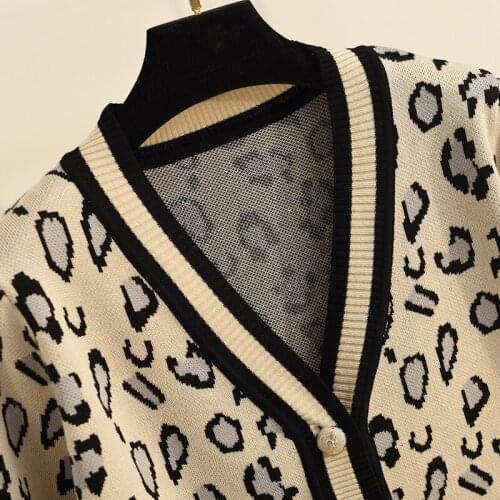 2020 Womens Cardigan Knitted Sweater Korean Style Autumn Leopard Cardigan Long Sleeve Ladies Sweaters Cardigans KJ2748