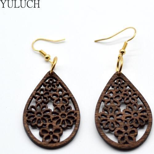 YULUCH 2017 New Design Woman Eardrop Earrings Personality Hollow Latest Good Quality Wood Earrings Girls Jewelry 1 Pair Retail