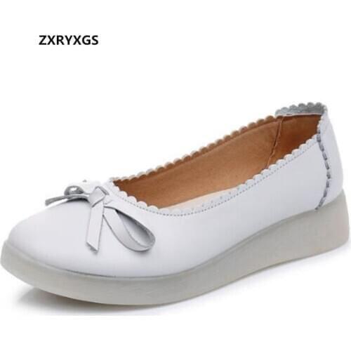2021 New Top Cowhide Sweet Bow White Nurse Shoes Flat Soft Sole Comfortable Black Leisure Work Shoes Woman Non-slip Wear Flats