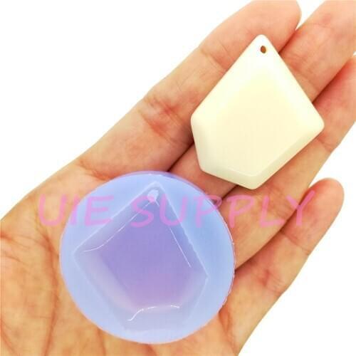 BYL354U 35.4mm x 30.7mm Earrings Necklace Pendant Silicone Mold Resin Art Craft Fondant Cake Decoration FOOD SAFE OVEN SAFE