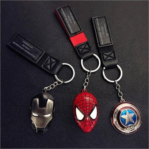 Disney Marvel Avengers Keychains Cartoon Iron Man Captain America Spiderman Car Key Childrens Bag Pendant KeyRing Gift