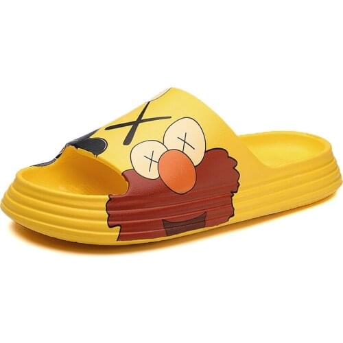 Men Fashion Slippers Male Cool Beach Slippers Carton Printing Sandals Women Outdoor Shoes Light Weight Anti-slip EVA Injection