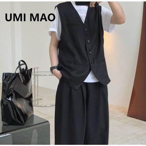 UMI MAO Women's Vests