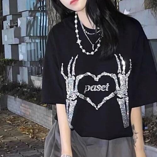 Retro Rhinestone T Shirt Women Harajuku O-neck Plus Size Tops Korean style loose Skeleton Hand Heart Printed Gothic Tees T-shirt
