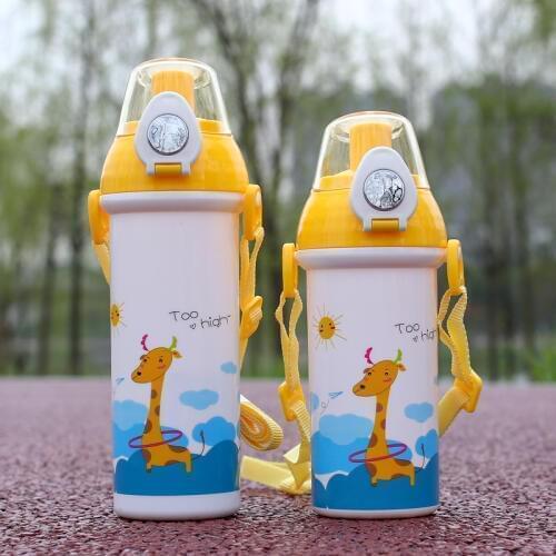 460ml Plastic Water Bottle with Straw BPA Free Drink Bottle With Rope Creative Cartoon Sport Drinking Bottles Gifts for Kids