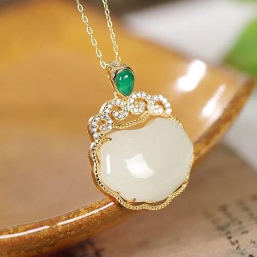 New Silver Natural Hotan White Jade Vintage Chinese Palace Style Ruyi Womens Fresh Cute Pendant Necklace