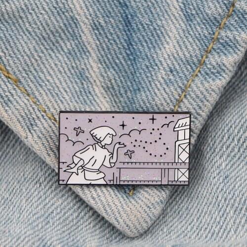 BG699 Anime White Dragons Enamel Pins Men Women Fashion Jewelry Gifts Collection Metal Pins Backpack Hat Collar Lapel Badge